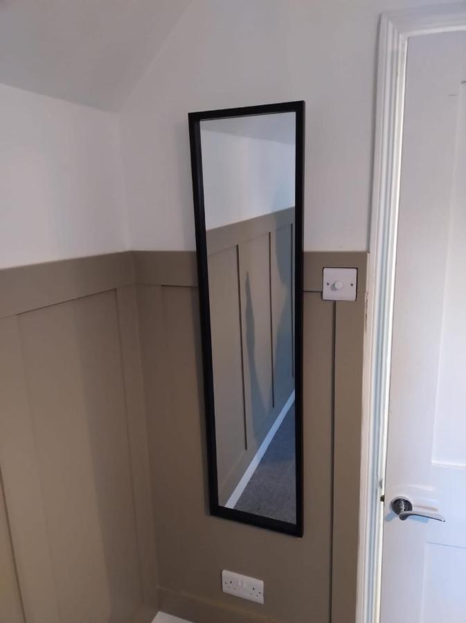 Stylish 2 Bedroom Cottage, Close To Town Centre 沃辛 外观 照片